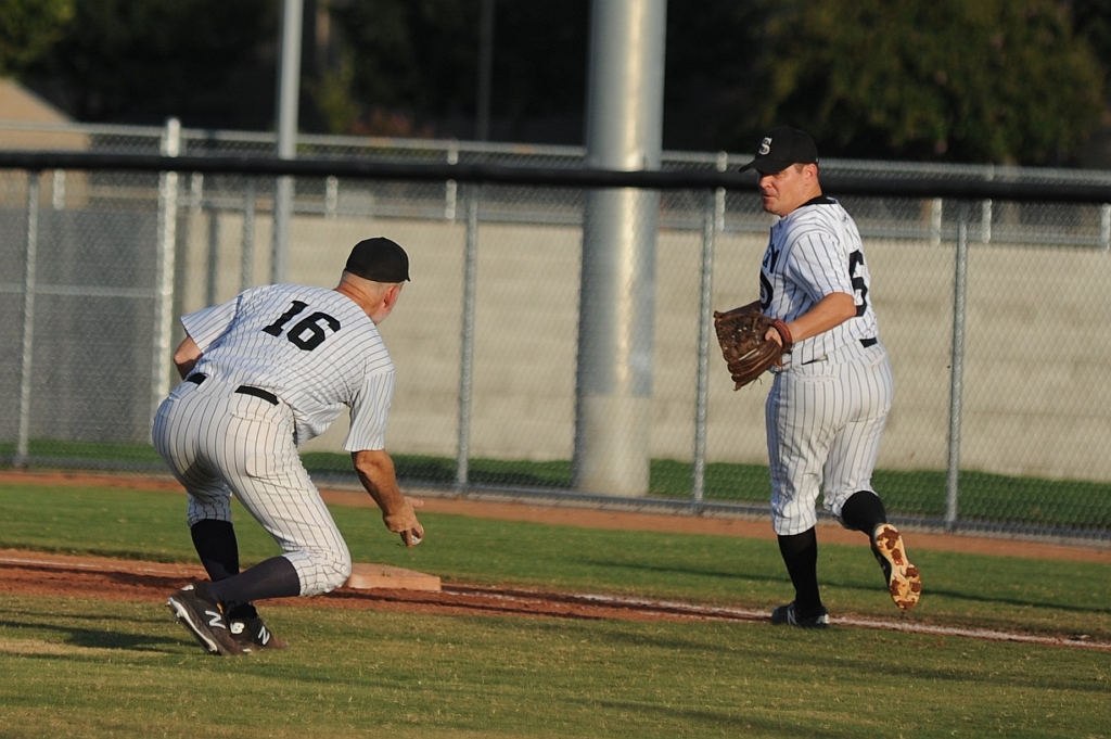 Seals_2019-08-21 (402).JPG - (c)2010 DeVetter